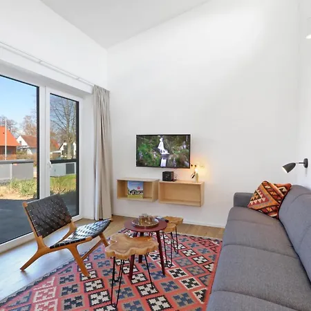 2 Bedroom Front In Lembruch-duemmer *